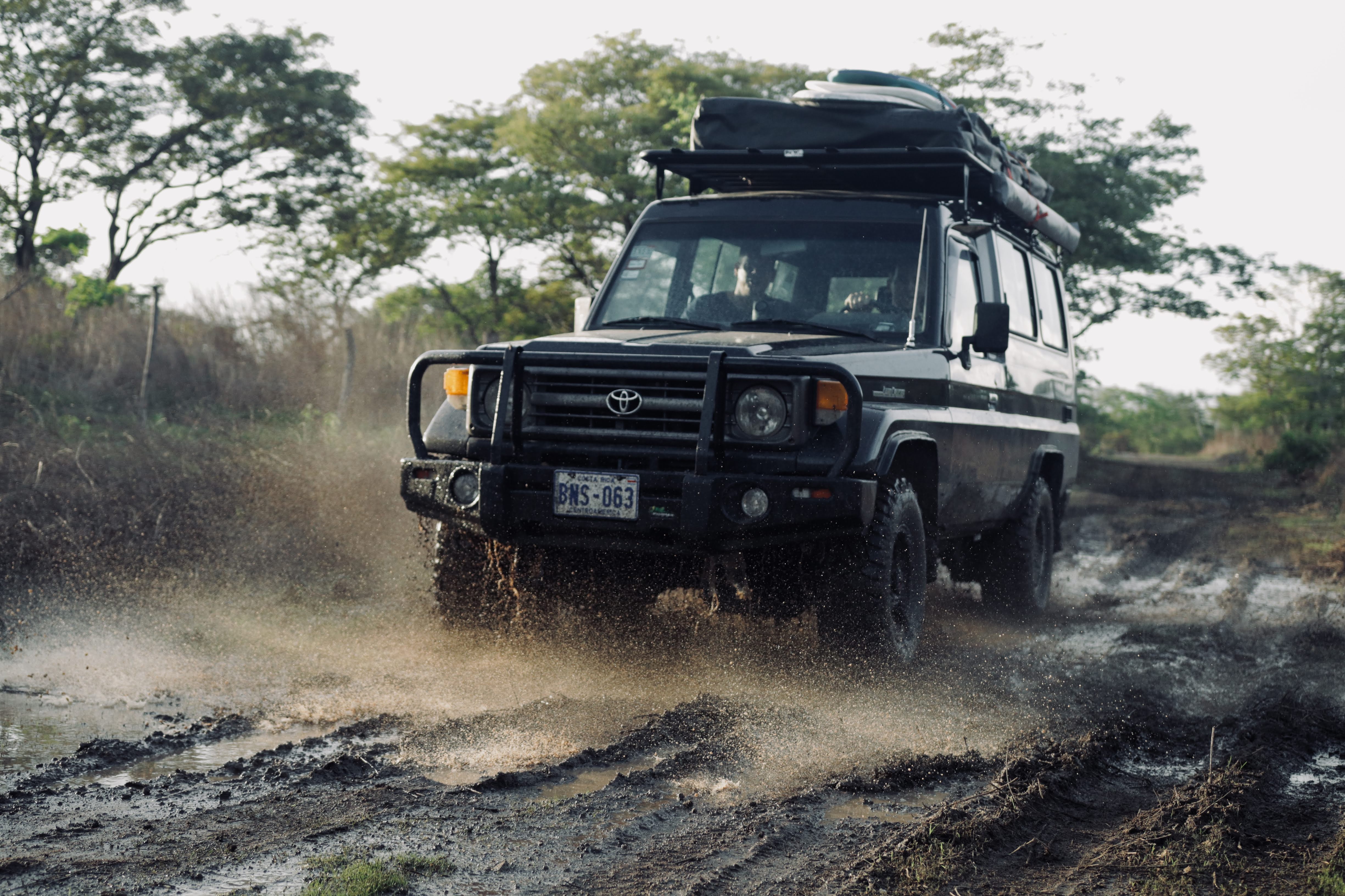 Toyota troopie LC rental Costa Rica